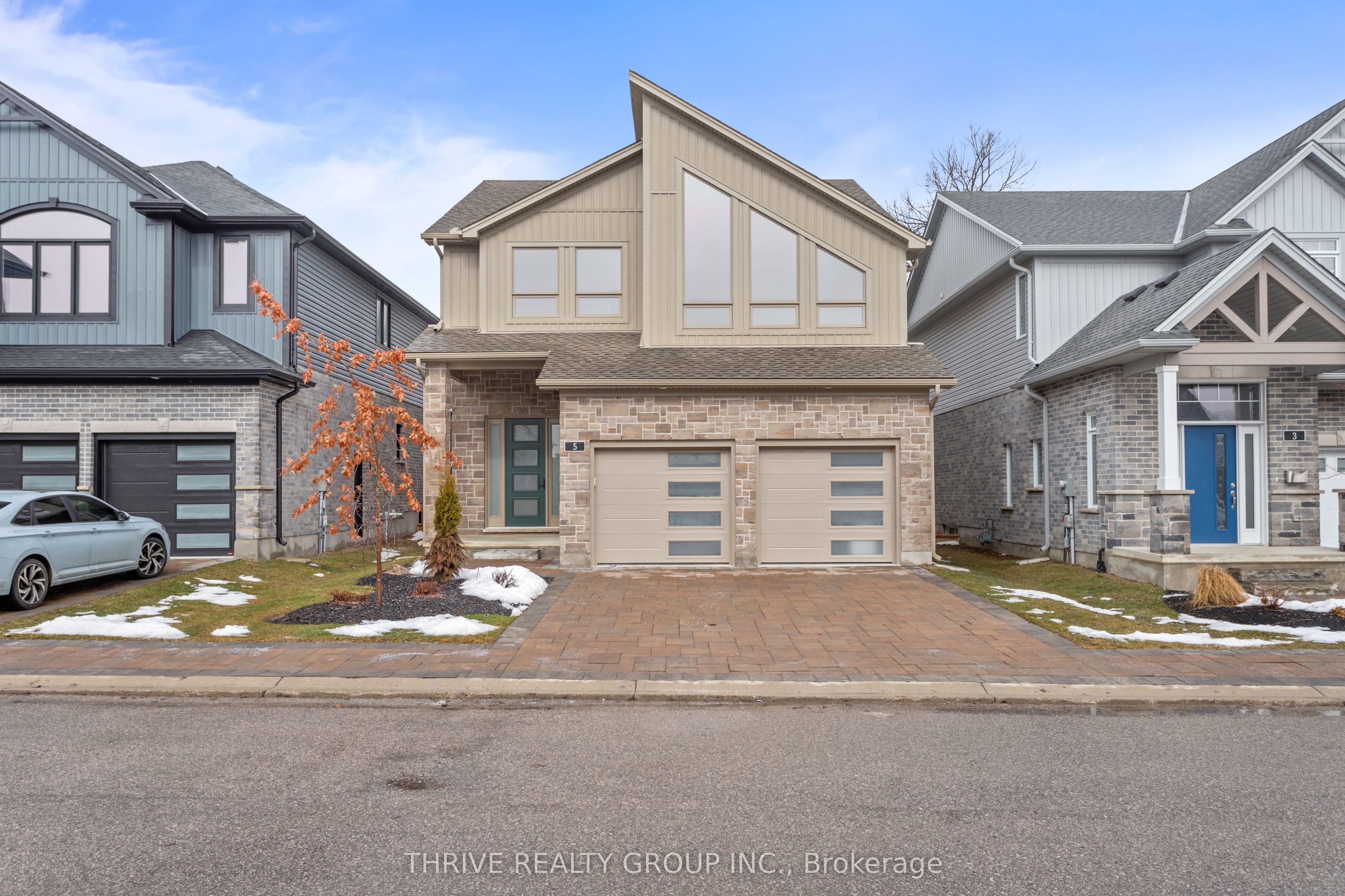 1061 Eagletrace Drive, Unit 5 — photo 1