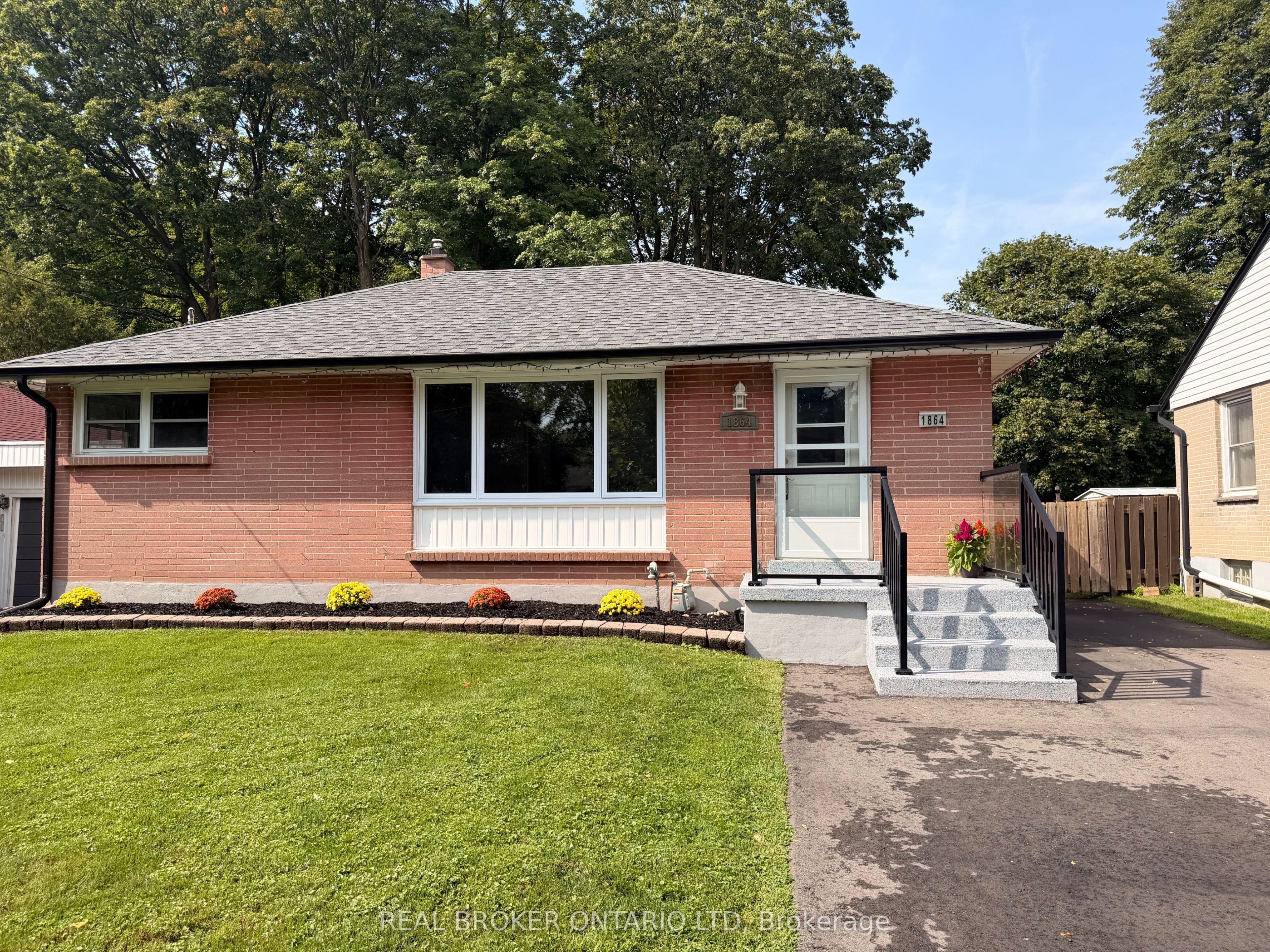 1864 Herbert Avenue — photo 1