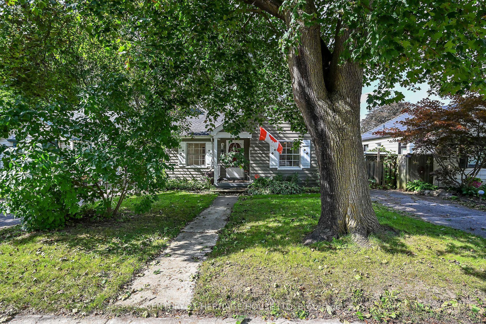 39 Balmoral Avenue — photo 1