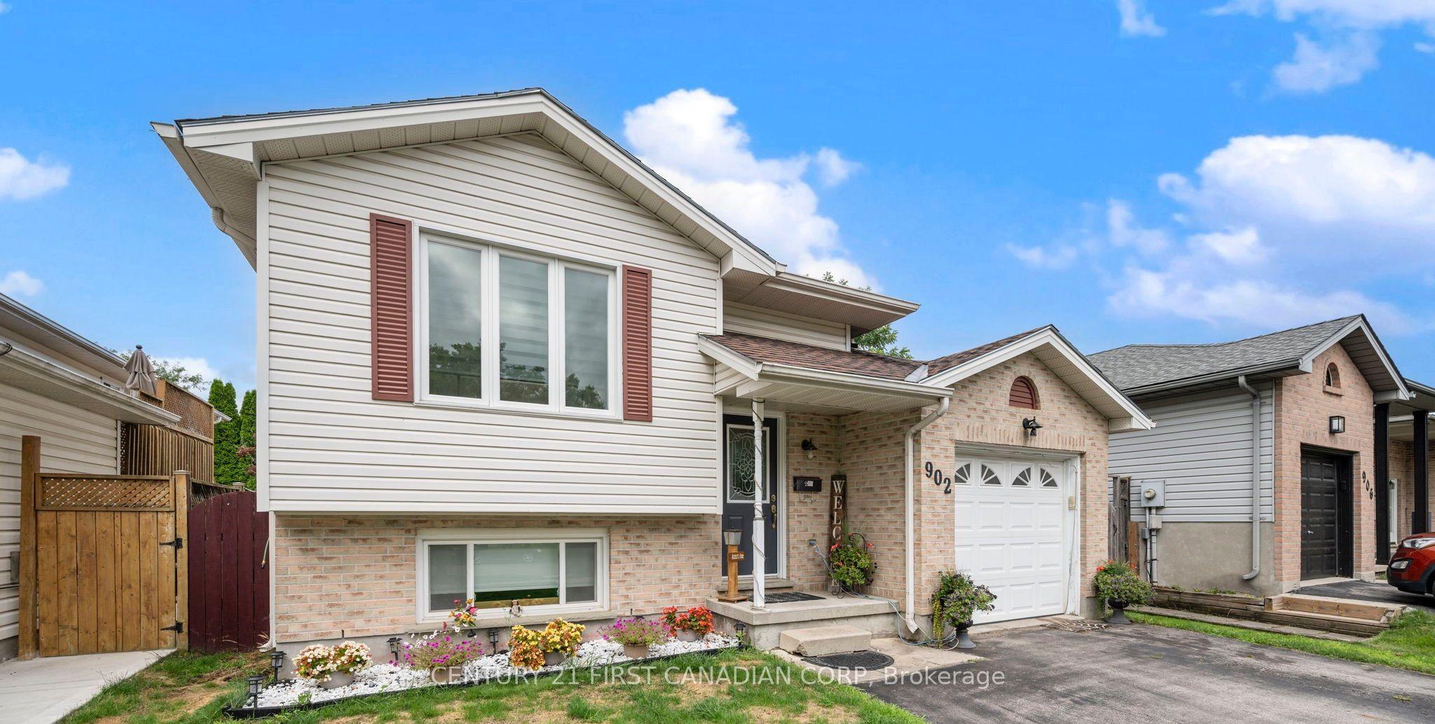 902 Railton Avenue — photo 1