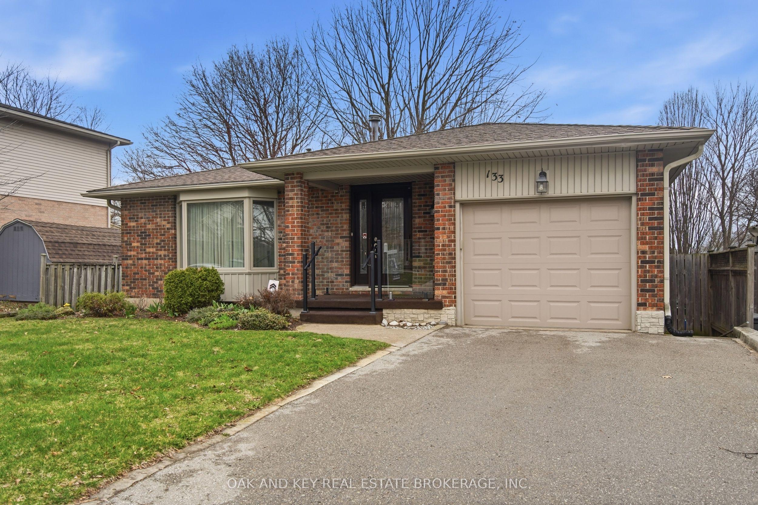 133 Fairlane Avenue — photo 1