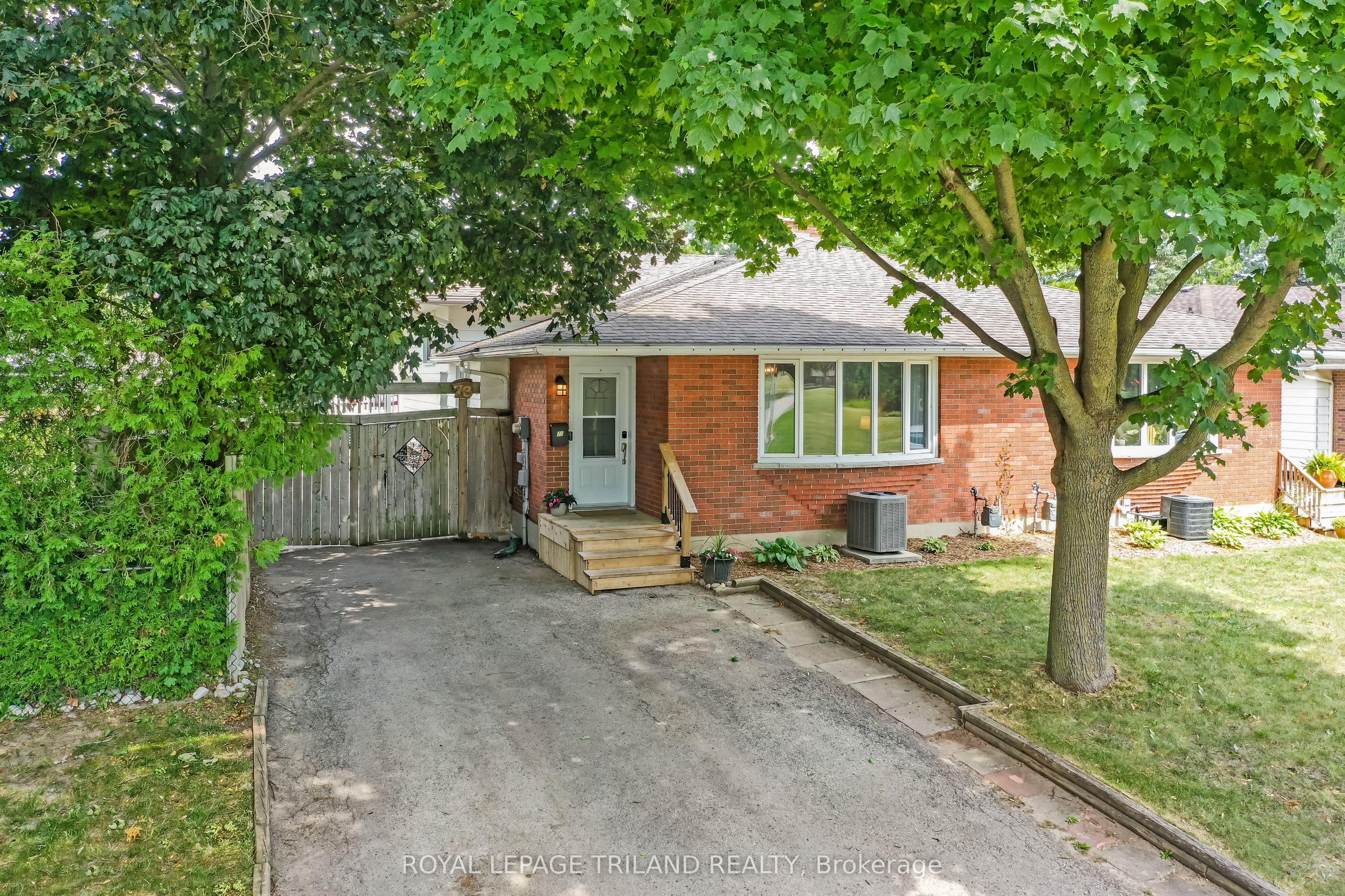 73 GENEVIVE Place — photo 1