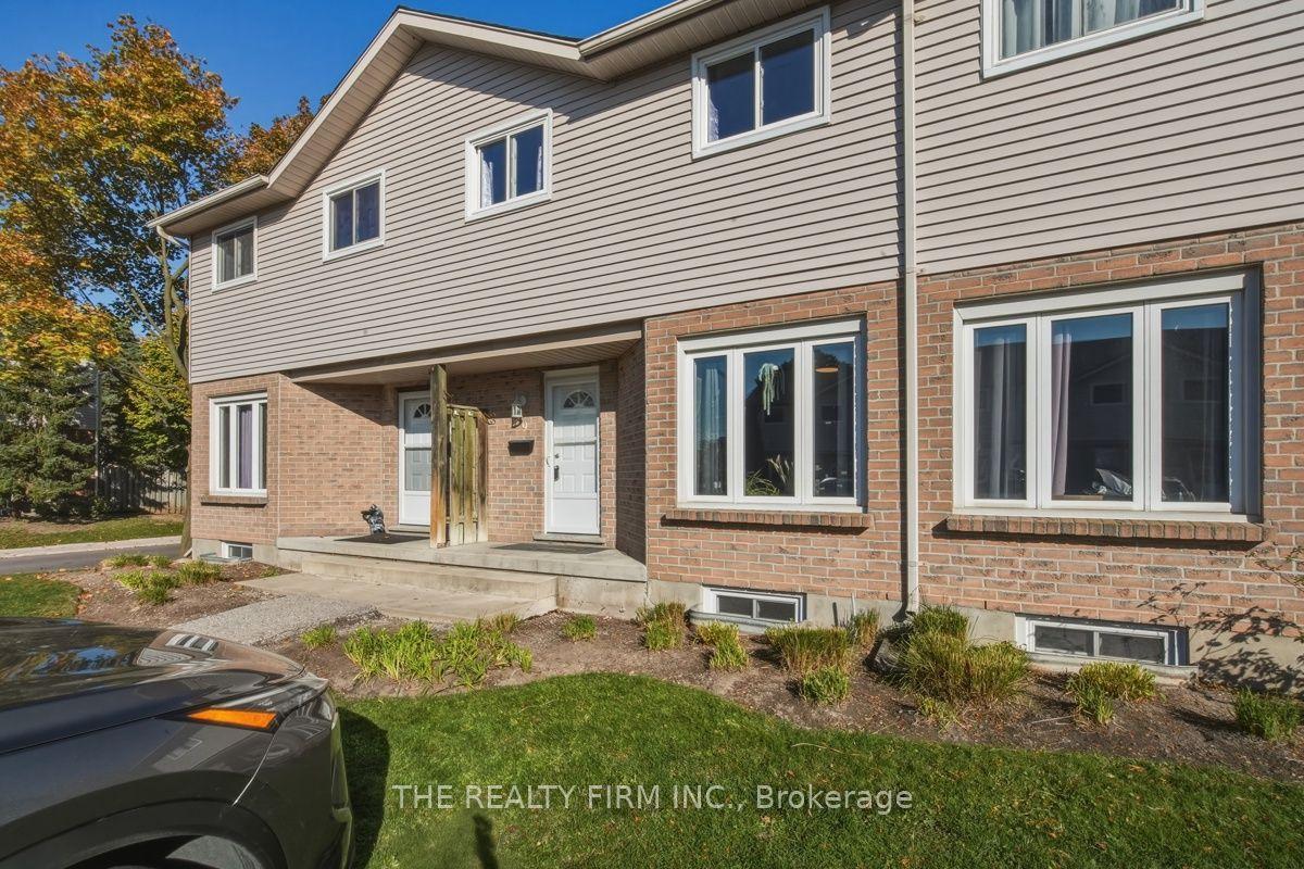 628 Wharncliffe Road S, Unit 9 — photo 1