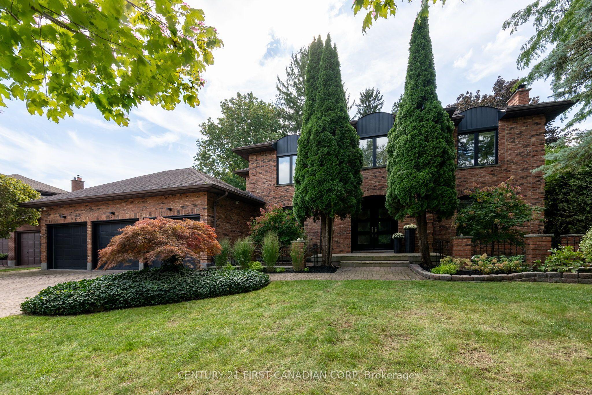 86 TOBIN Court — photo 1