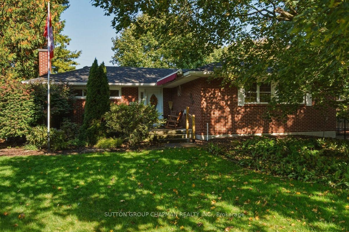 605 Kingsway Avenue — photo 1