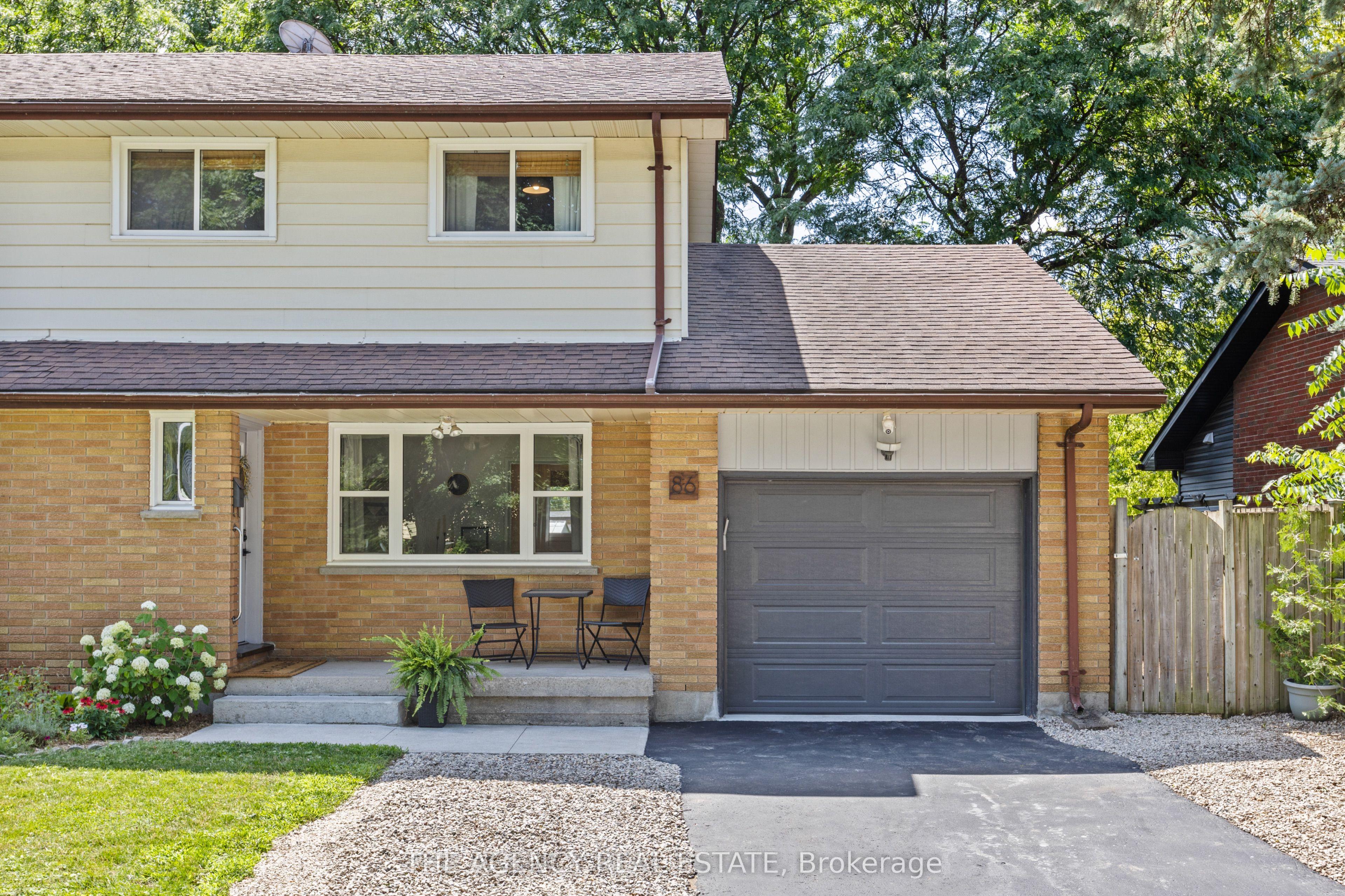 86 Hawkesbury Avenue — photo 1