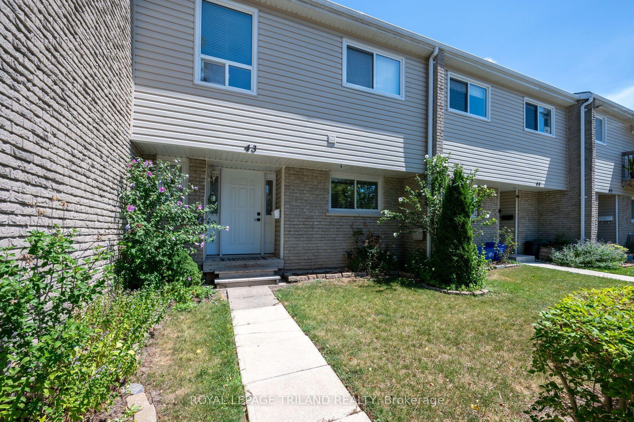 711 OSGOODE Drive, Unit 43 — photo 1
