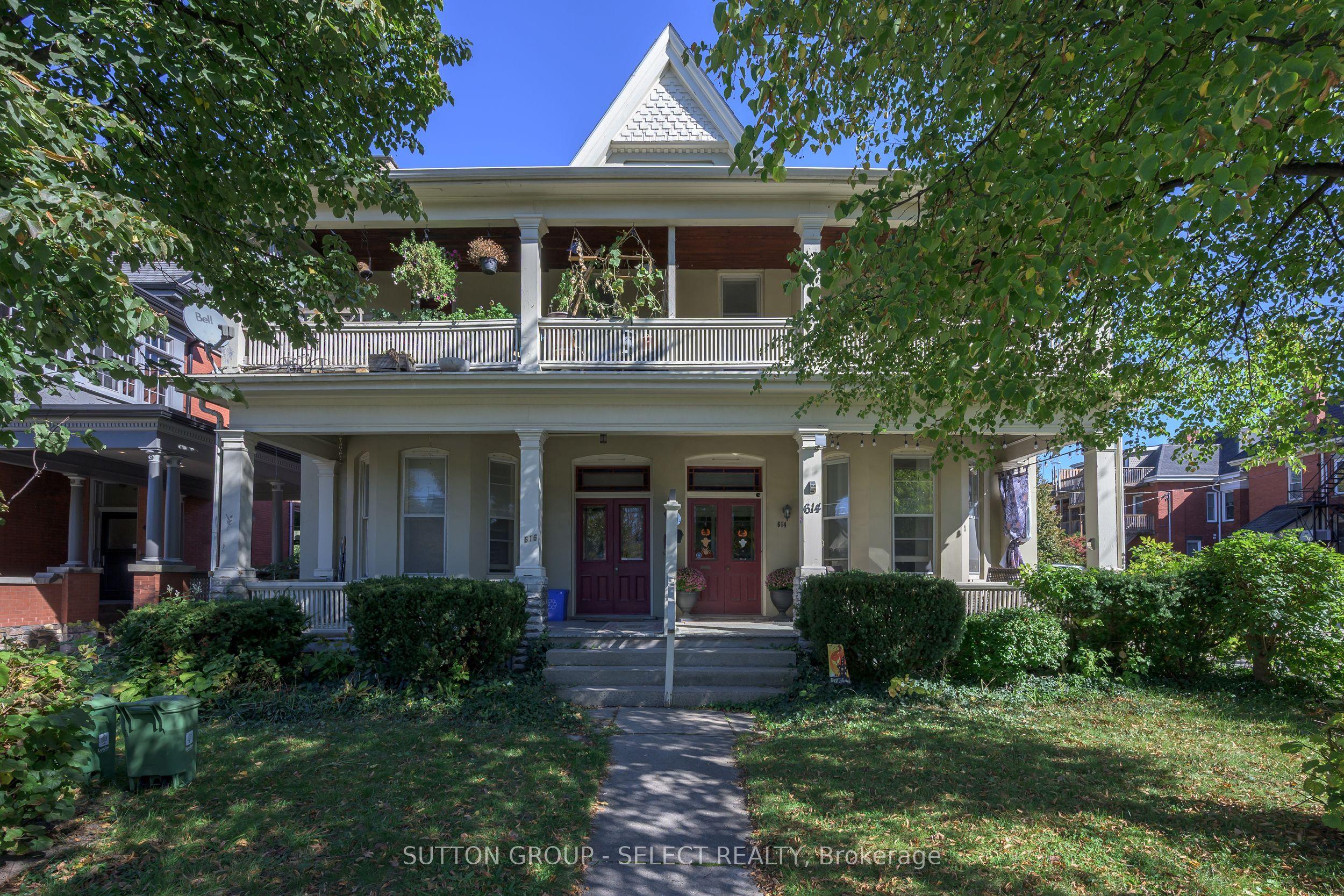 614-616 Wellington Street — photo 1