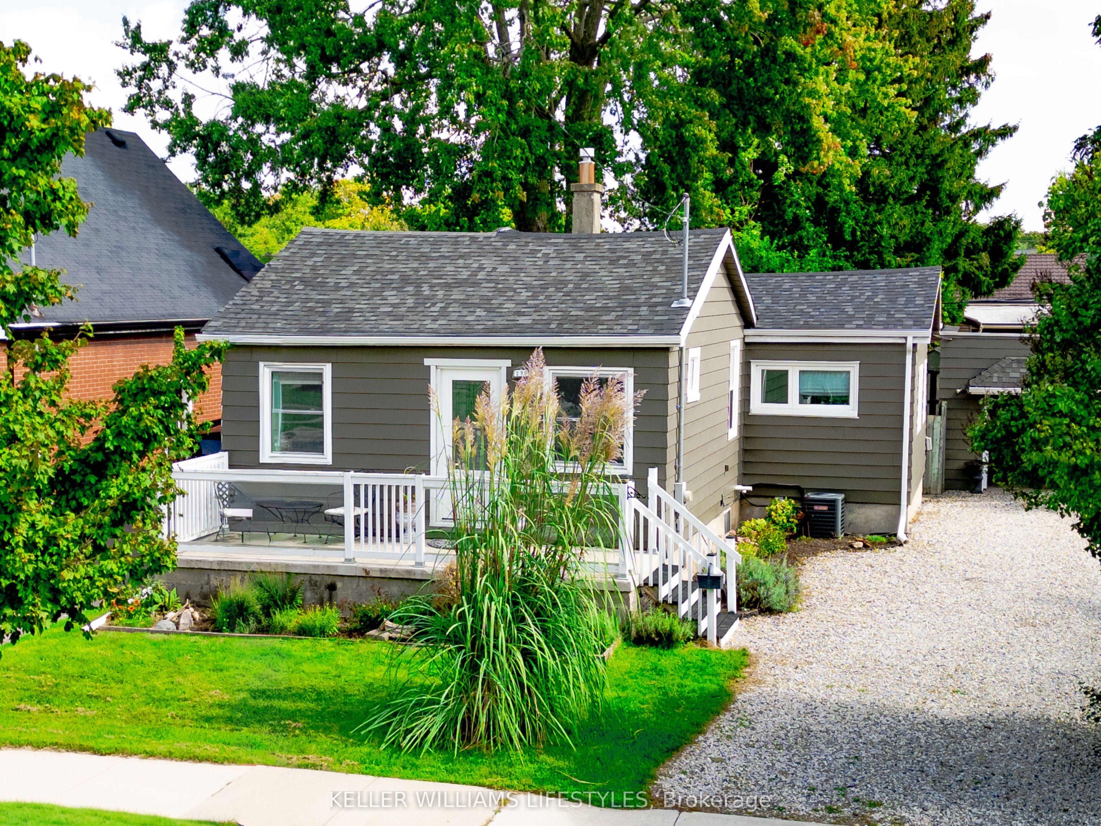 290 Vancouver Street — photo 1