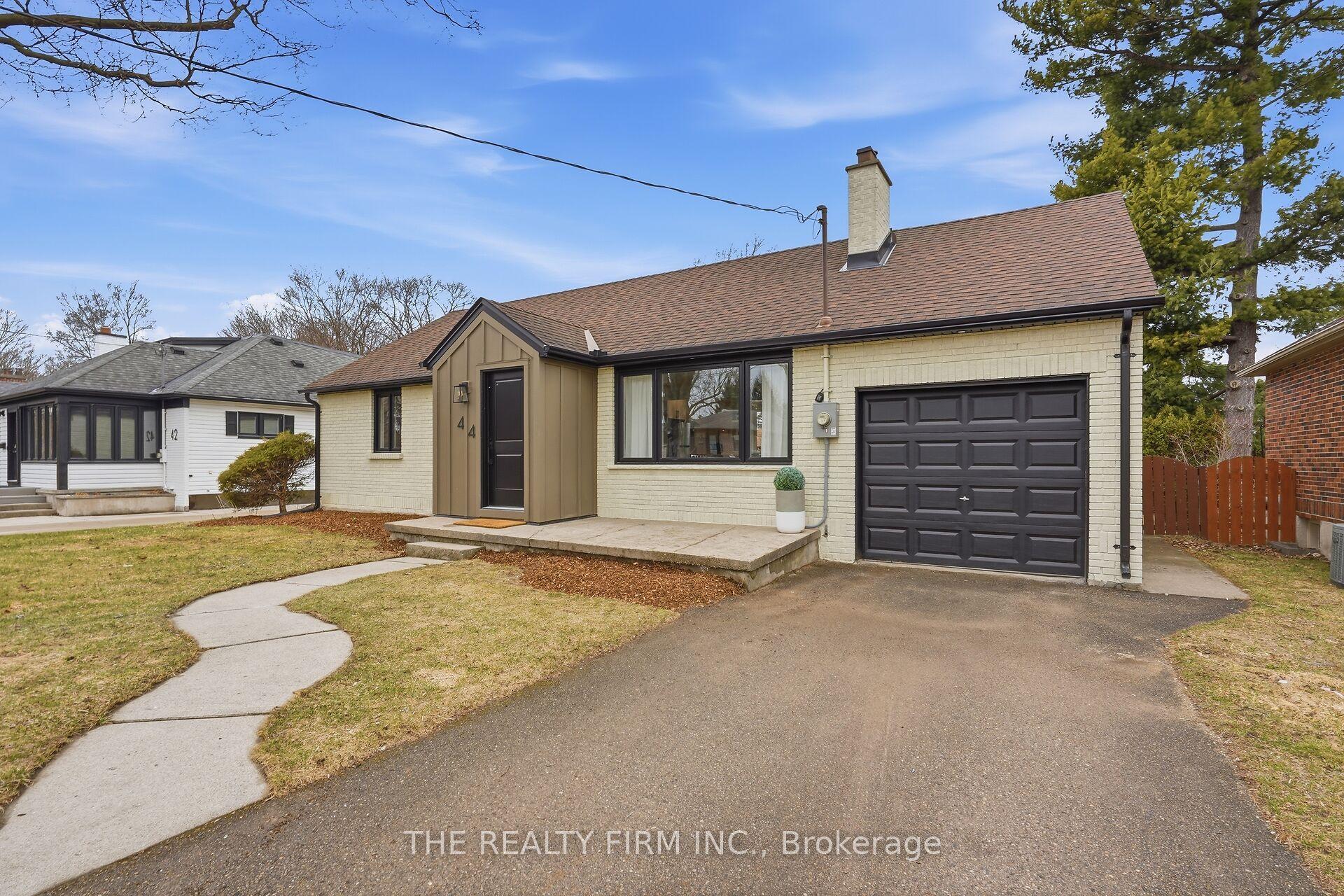 44 David Street — photo 1