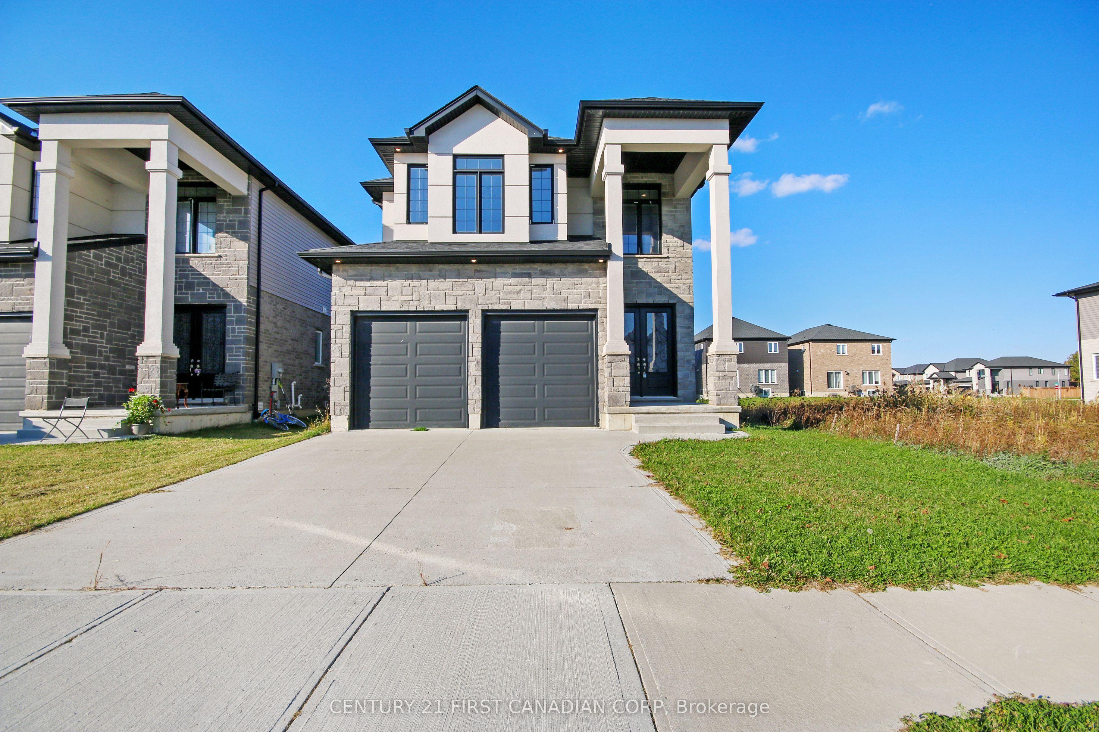 2920 Lemieux Walk — photo 1