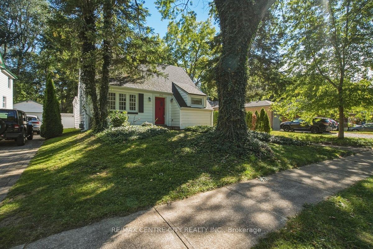 245 Bernard Avenue — photo 1