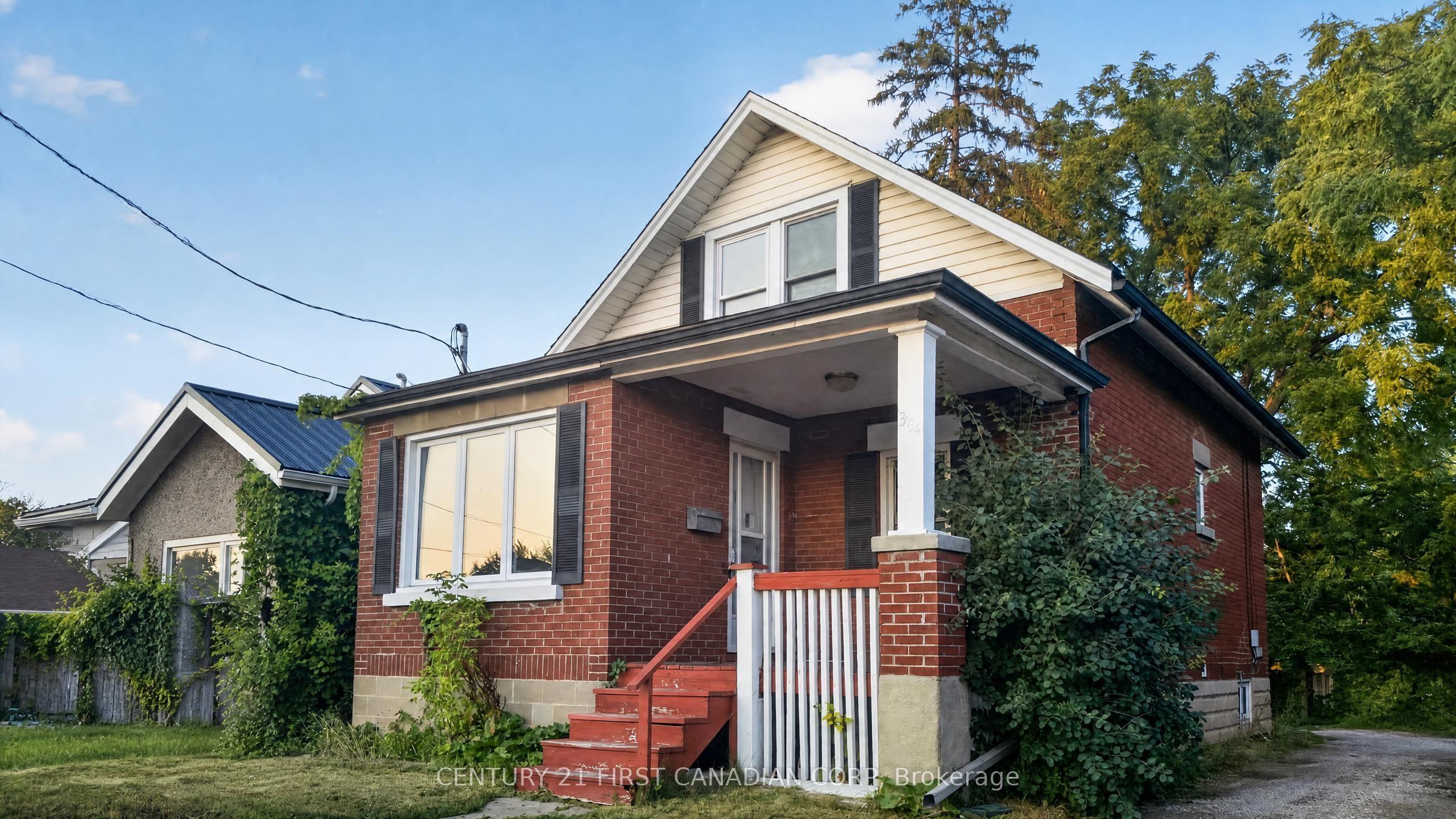 384 Wharncliffe Road S — photo 1
