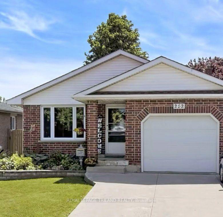 252 Josselyn Drive — photo 1