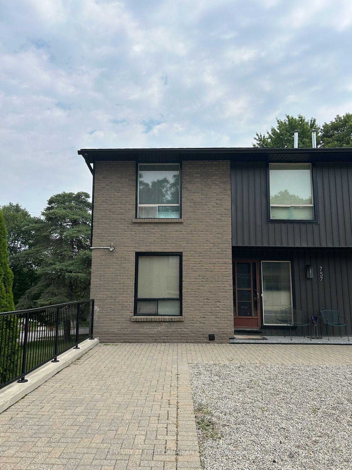 757 Berkshire Drive — photo 1