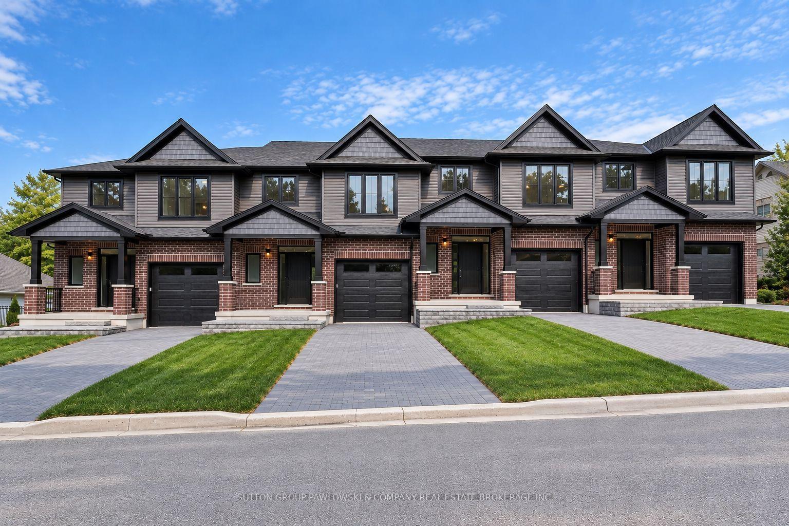 414 Old Wonderland Road, Unit 27 — photo 1
