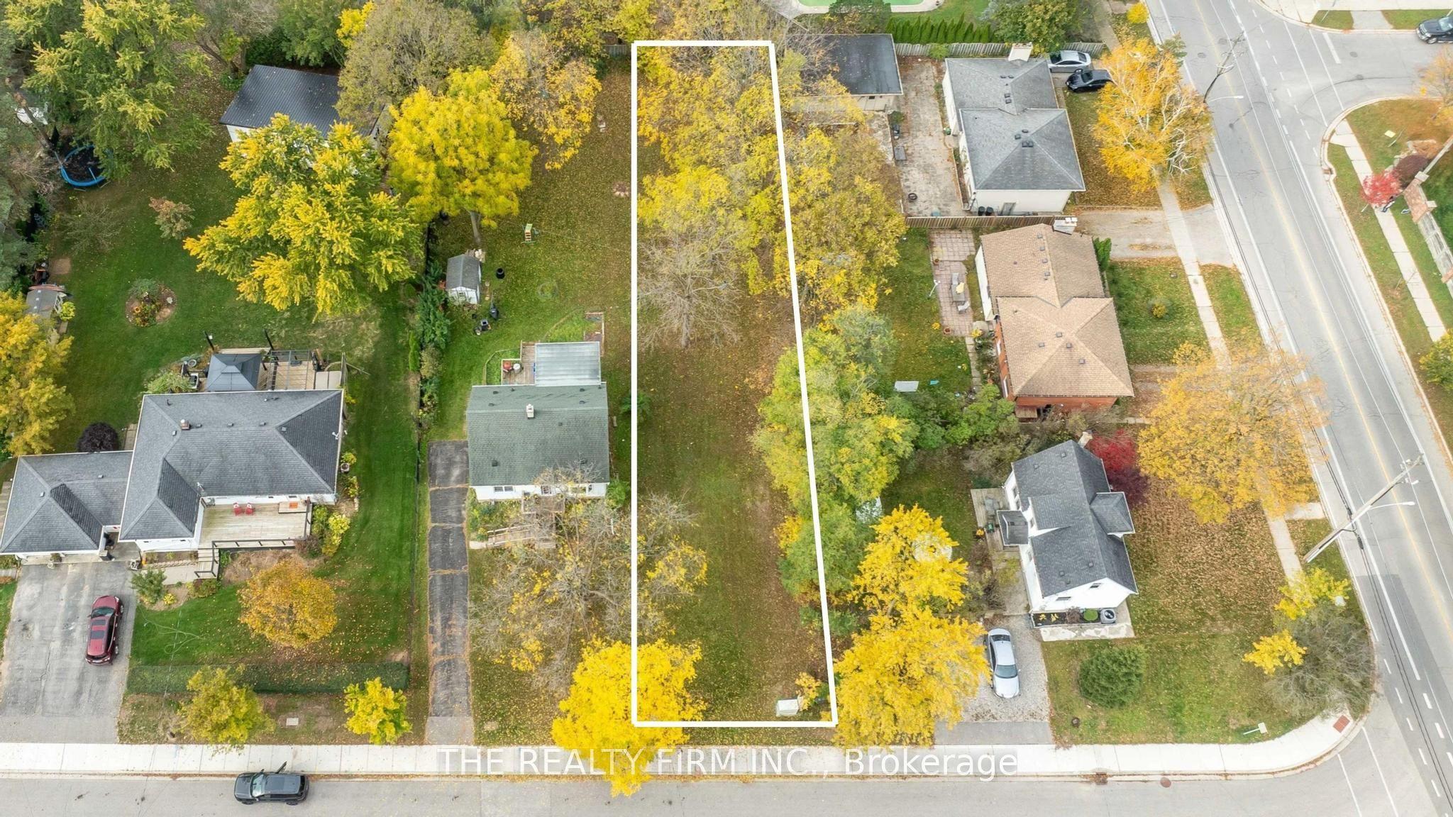 383 Kenmore Place — photo 1
