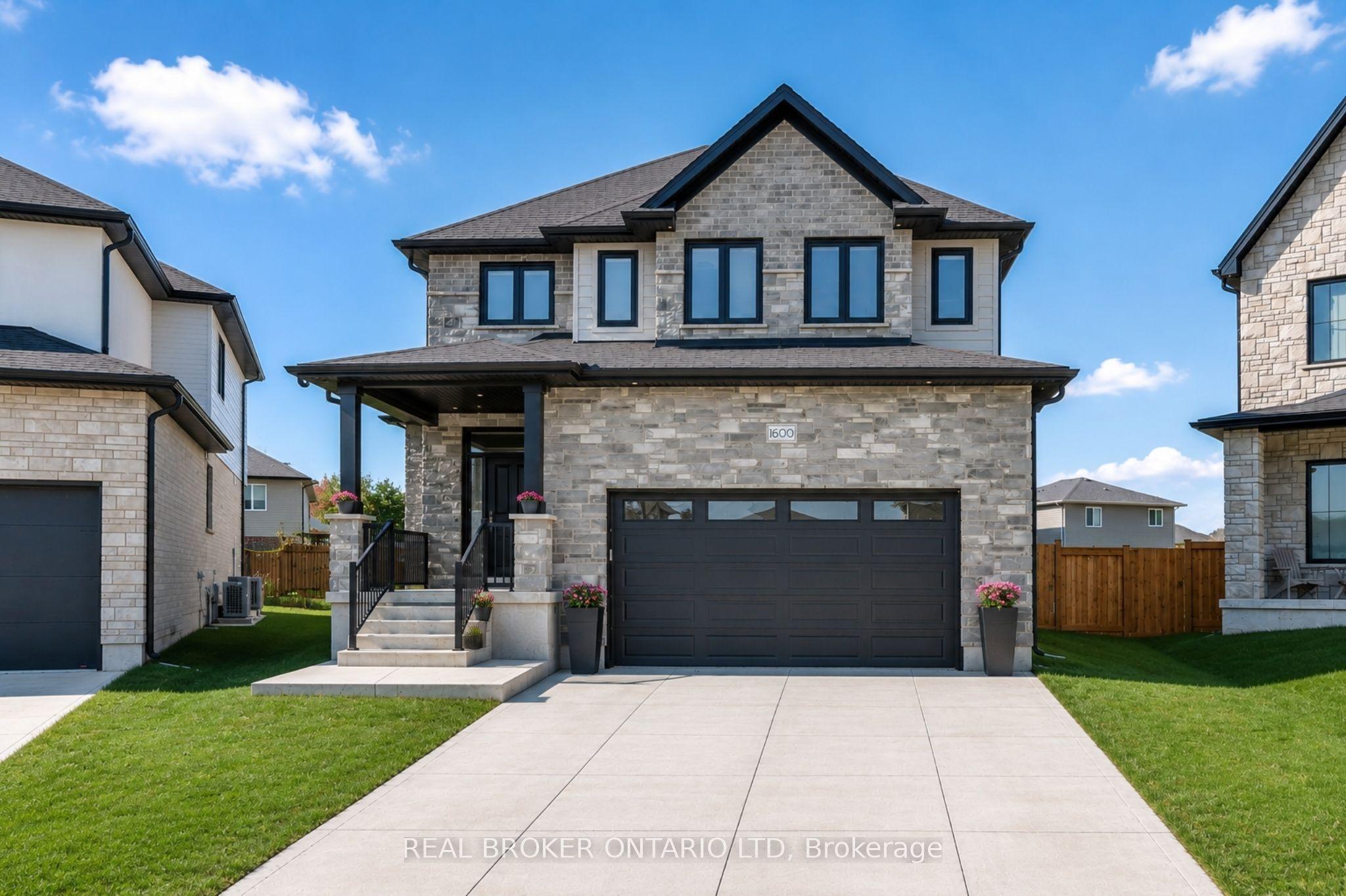 1600 Medway Park Drive — photo 1