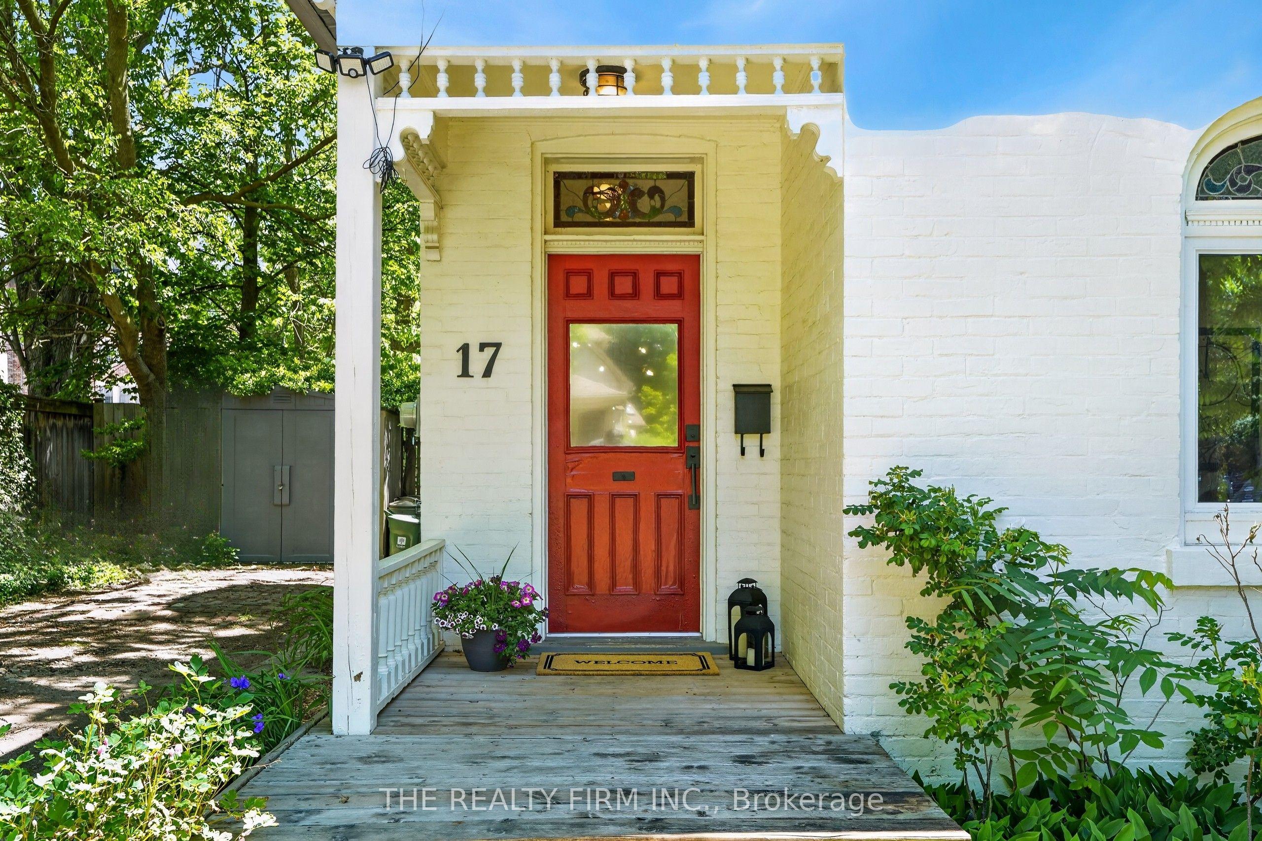 17 Woodward Avenue — photo 1