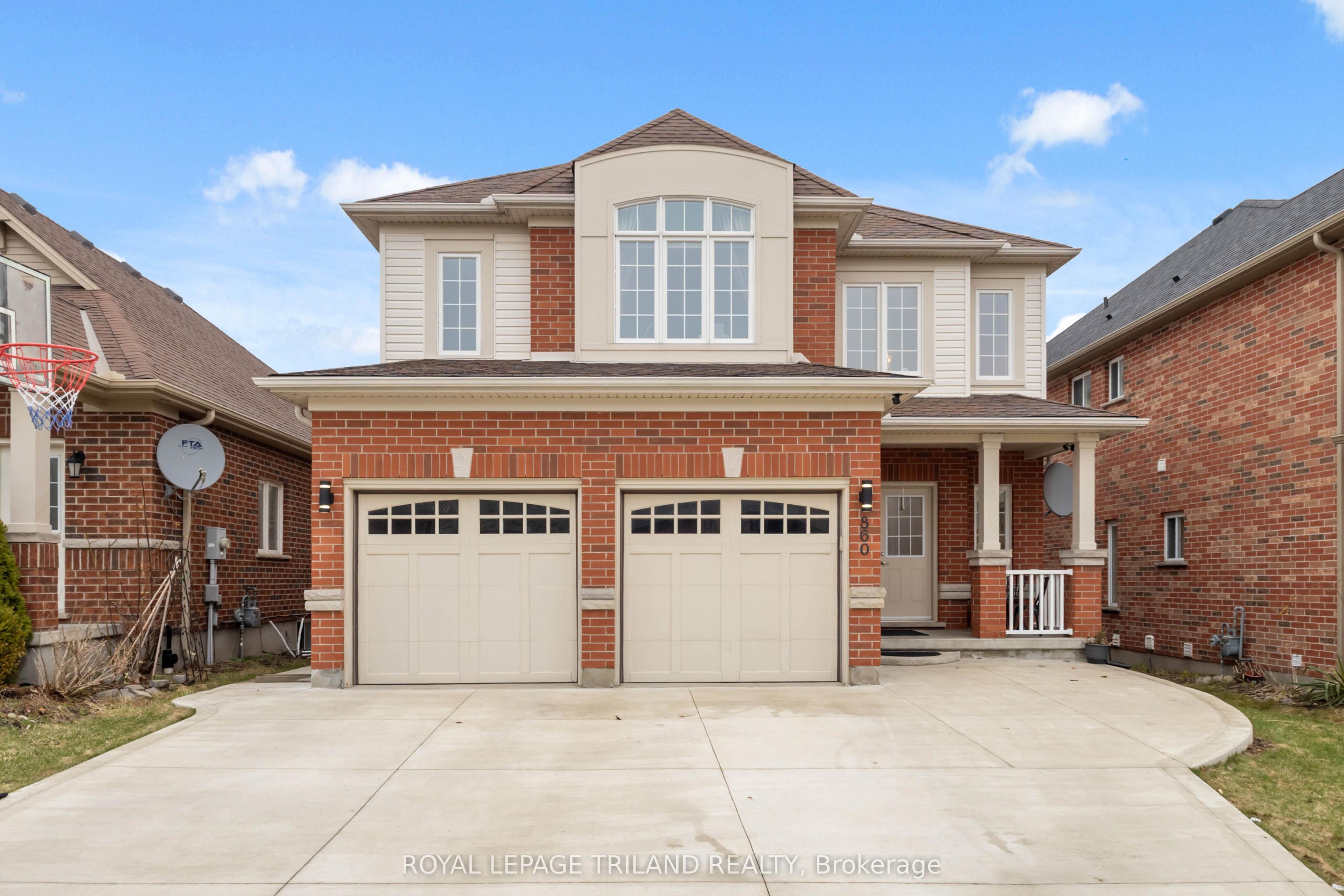 860 Kettleridge Street — photo 1