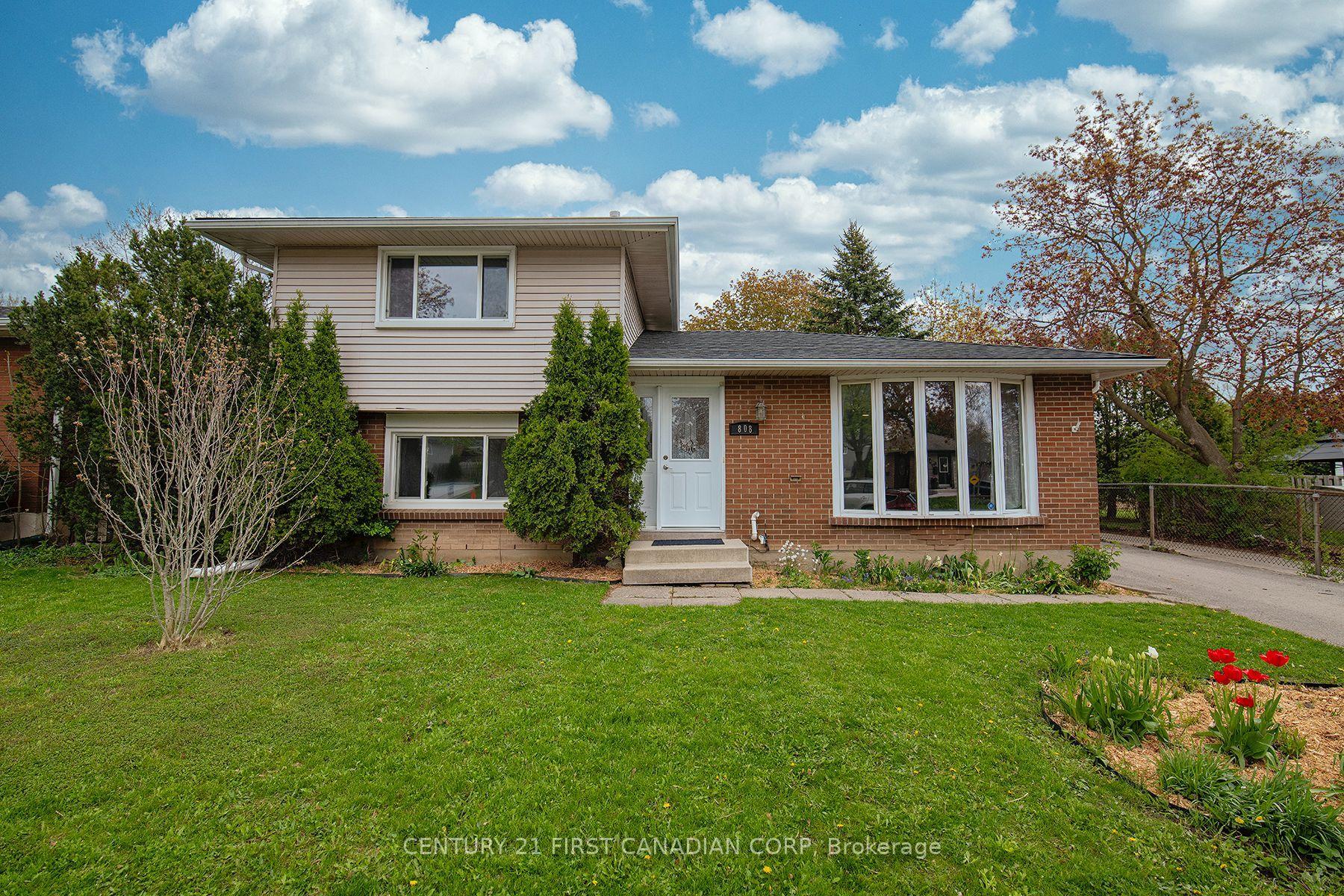 808 Dulaney Drive — photo 1