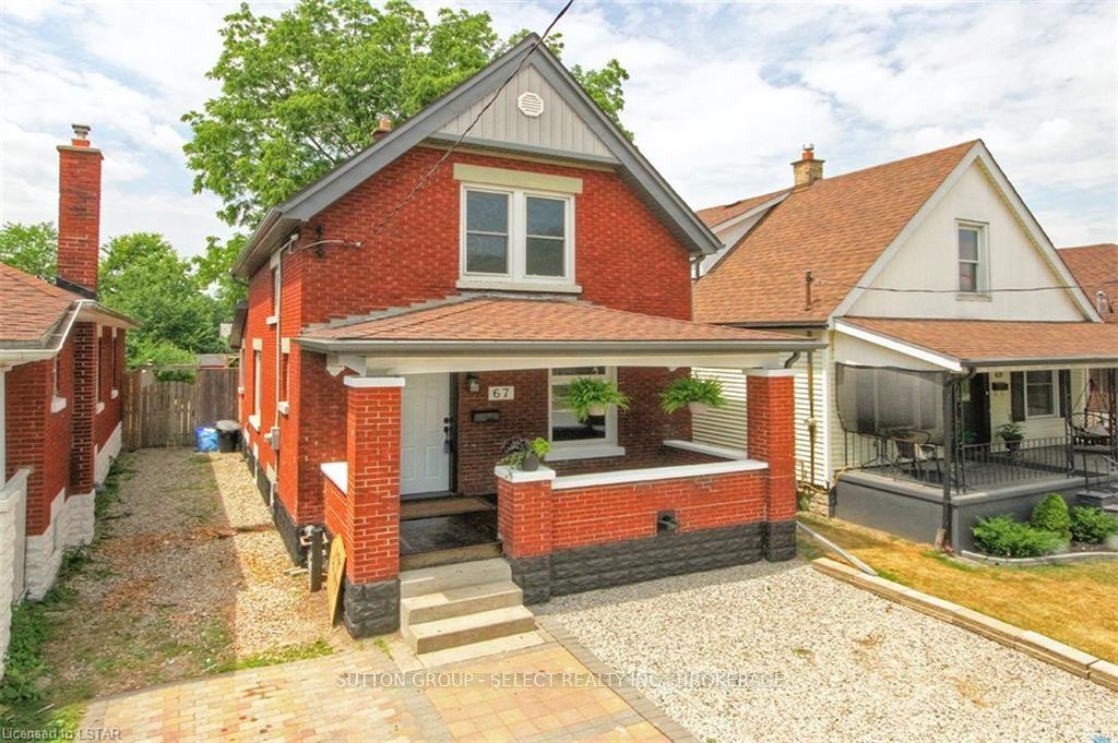67 Hyla Street — photo 1