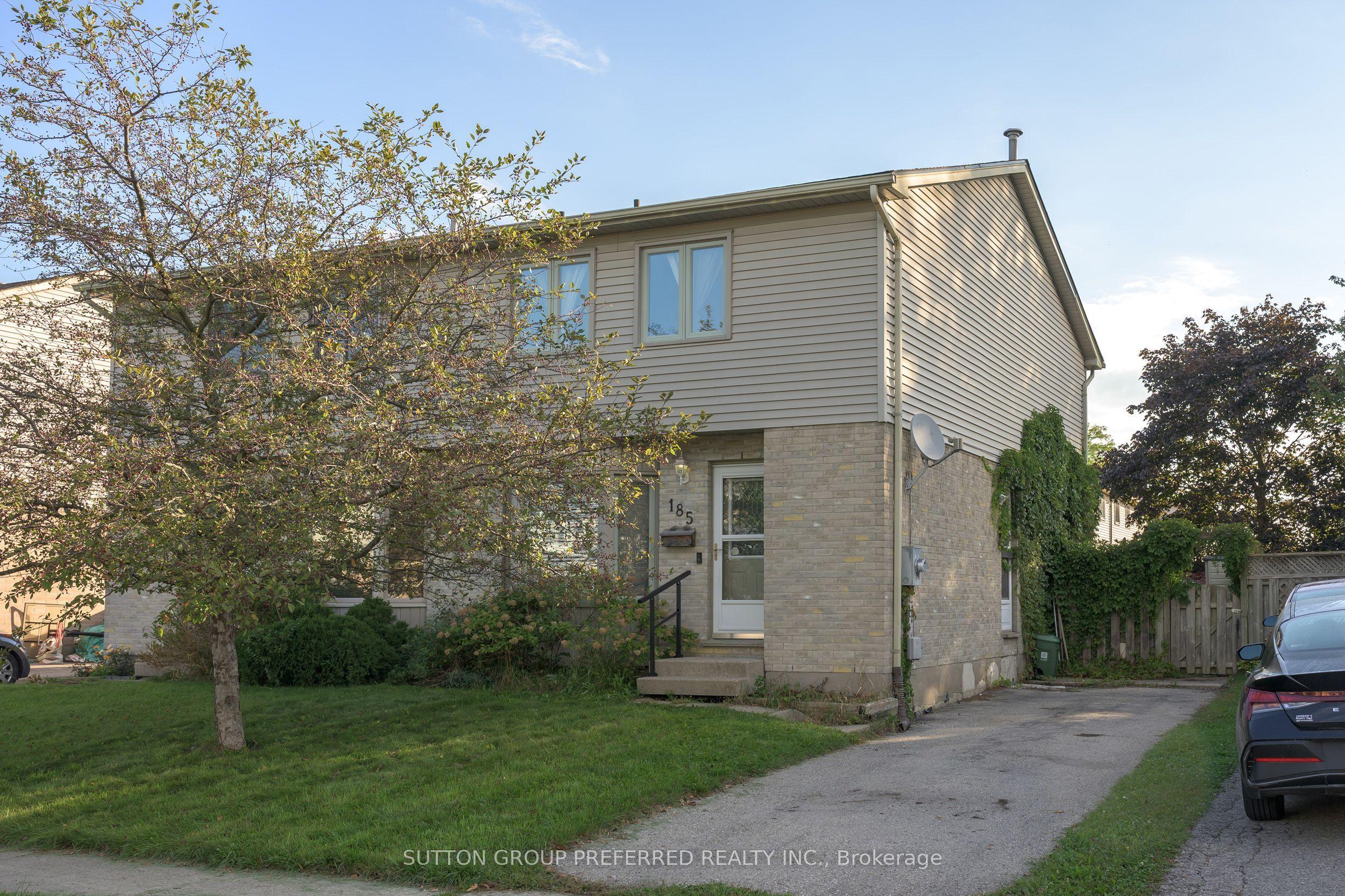 185 Martinet Avenue — photo 1