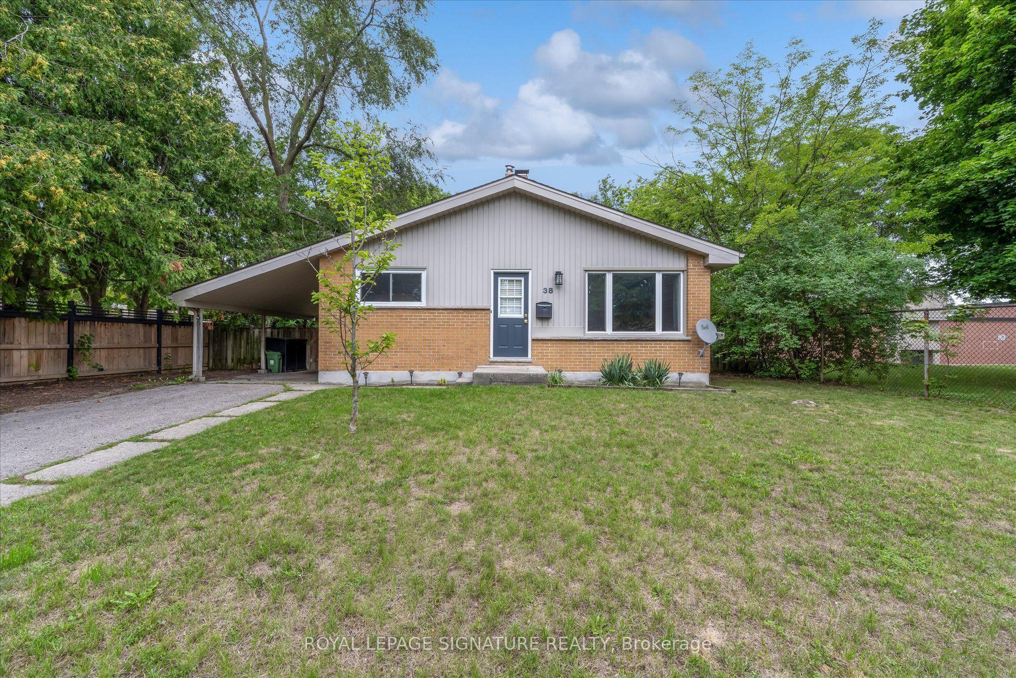 38 Tewskbury Crescent — photo 1