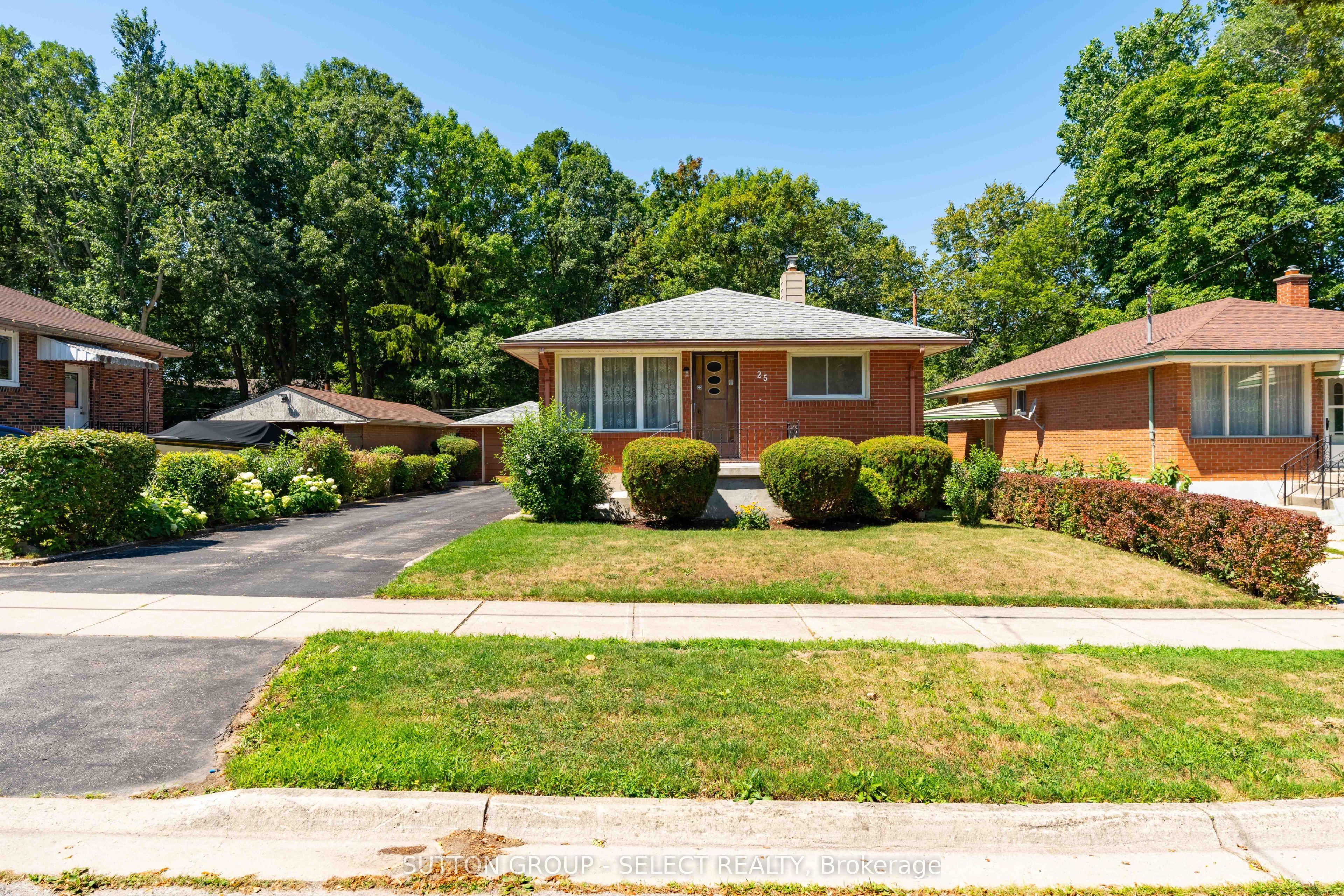 25 Gladstone Avenue — photo 1
