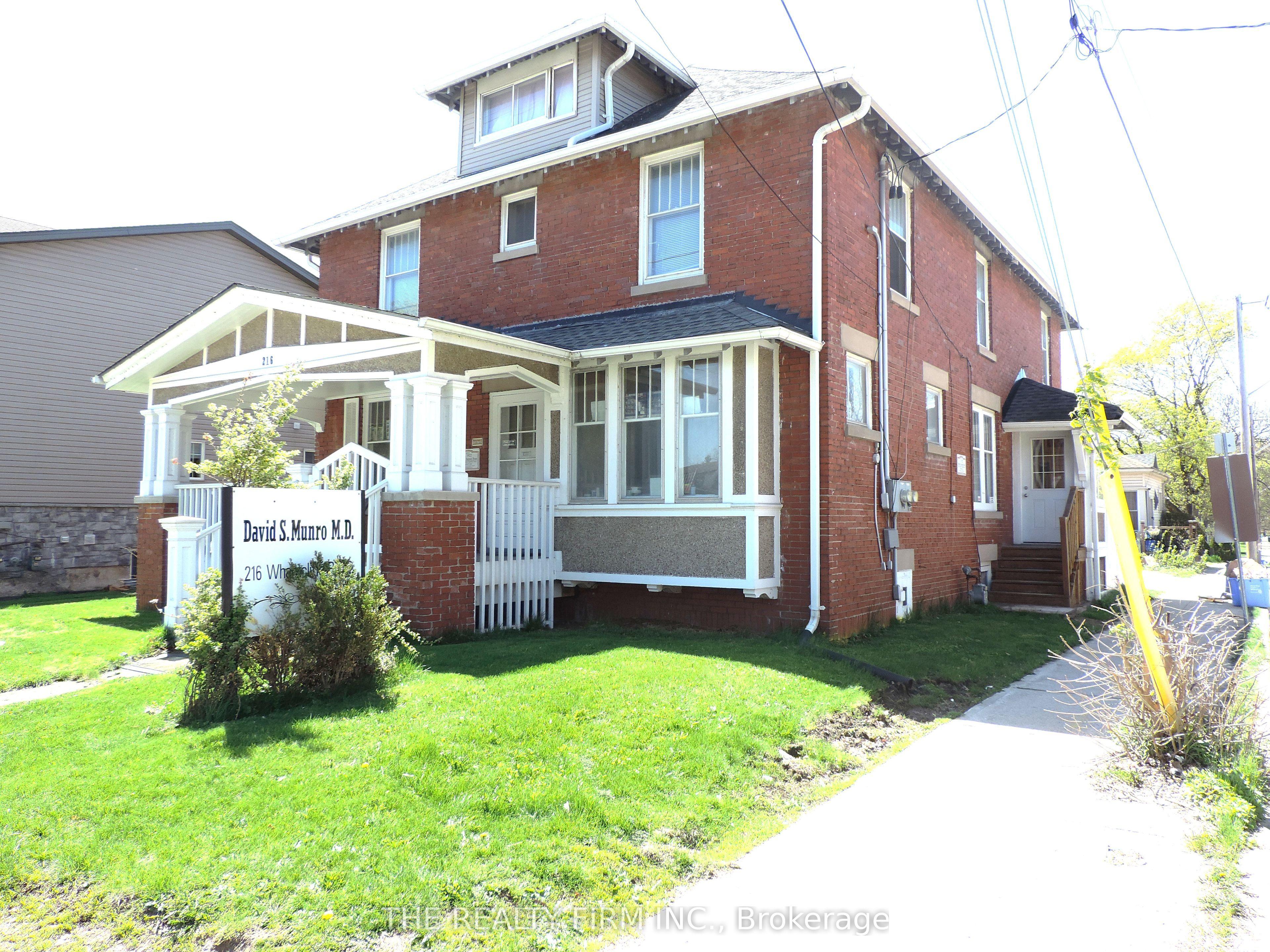 216 Wharncliffe Road N — photo 1