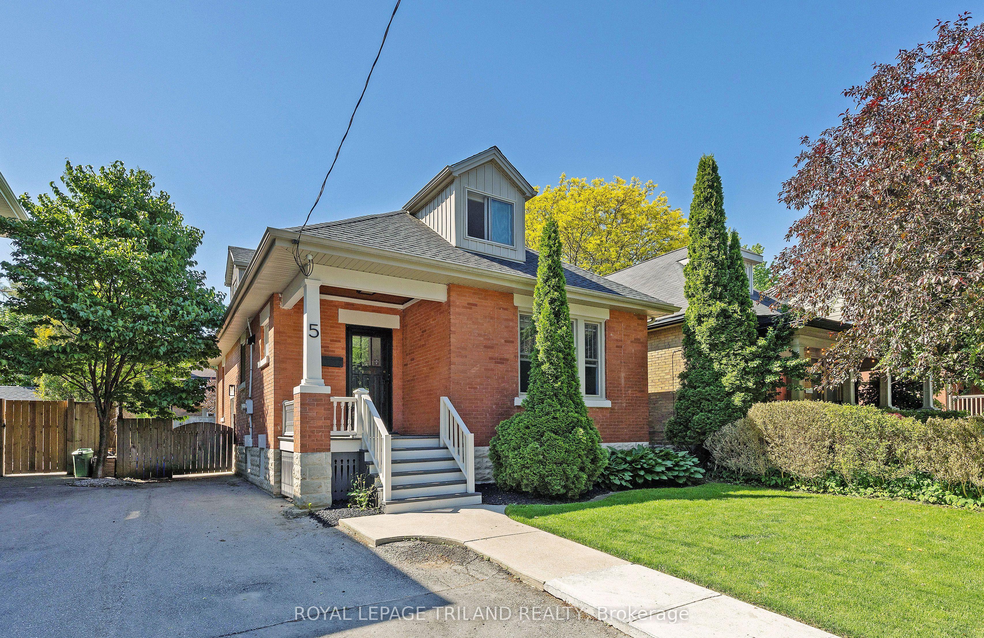 5 Mckenzie Avenue — photo 1