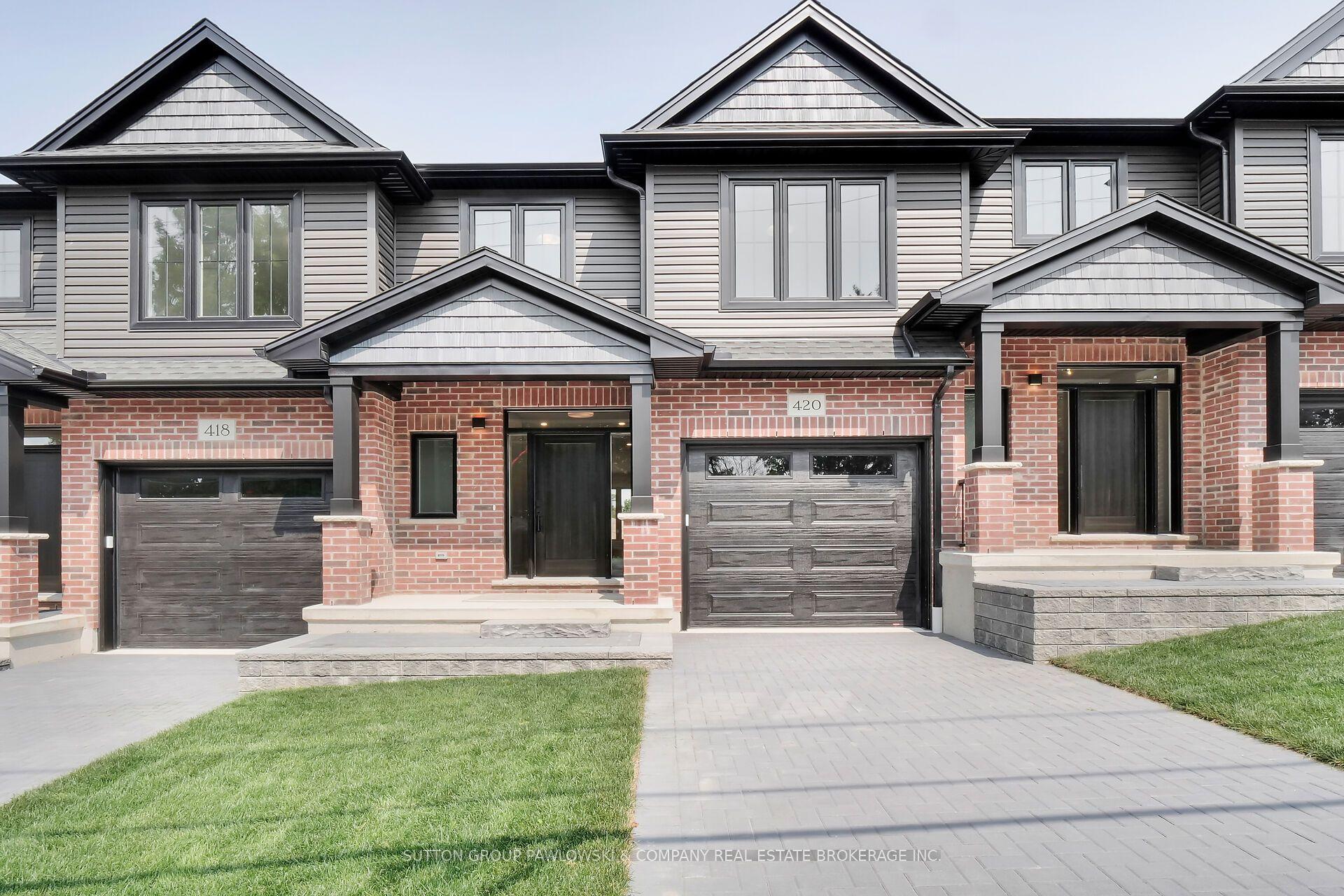 414 Old Wonderland Road, Unit 31 — photo 1