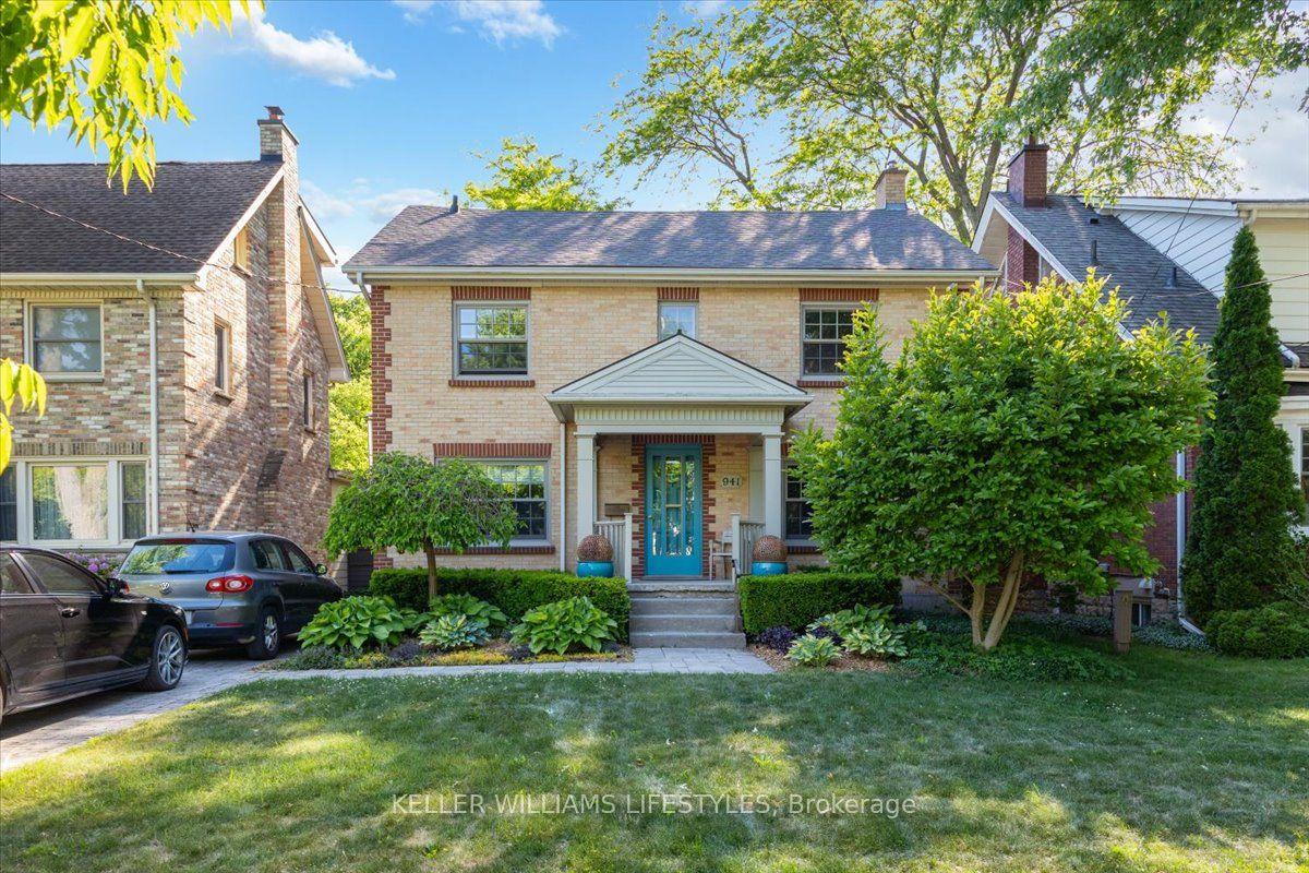941 Waterloo Street — photo 1