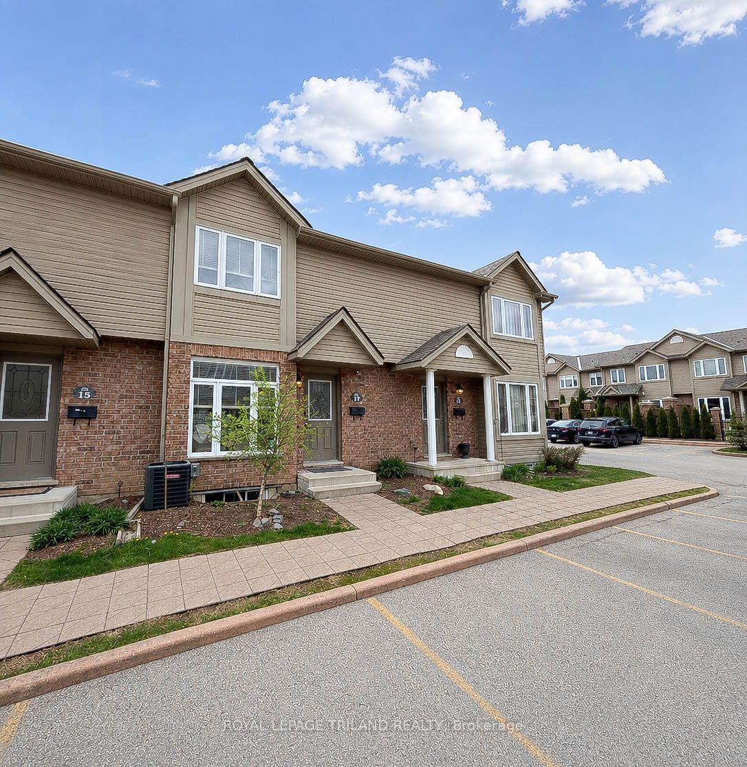 1600 Mickleborough Drive, Unit 17 — photo 1