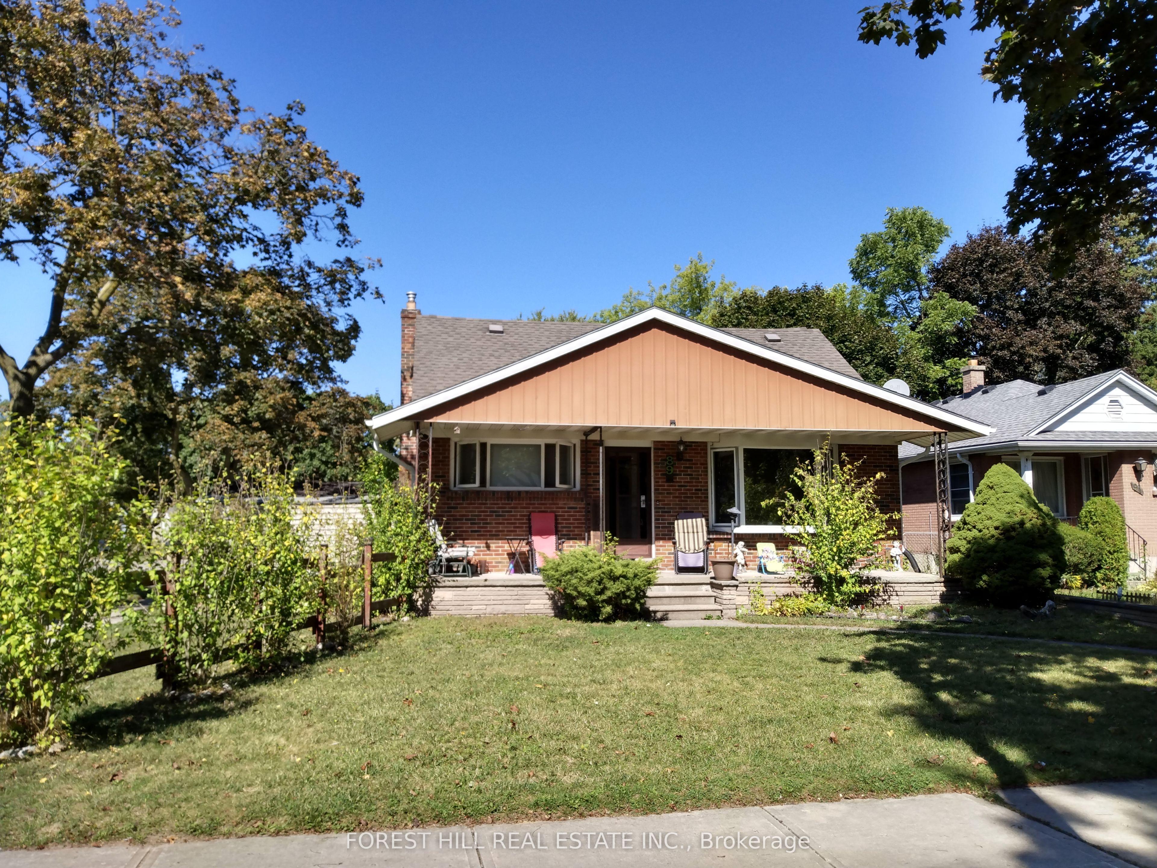 89 Heather Crescent — photo 1