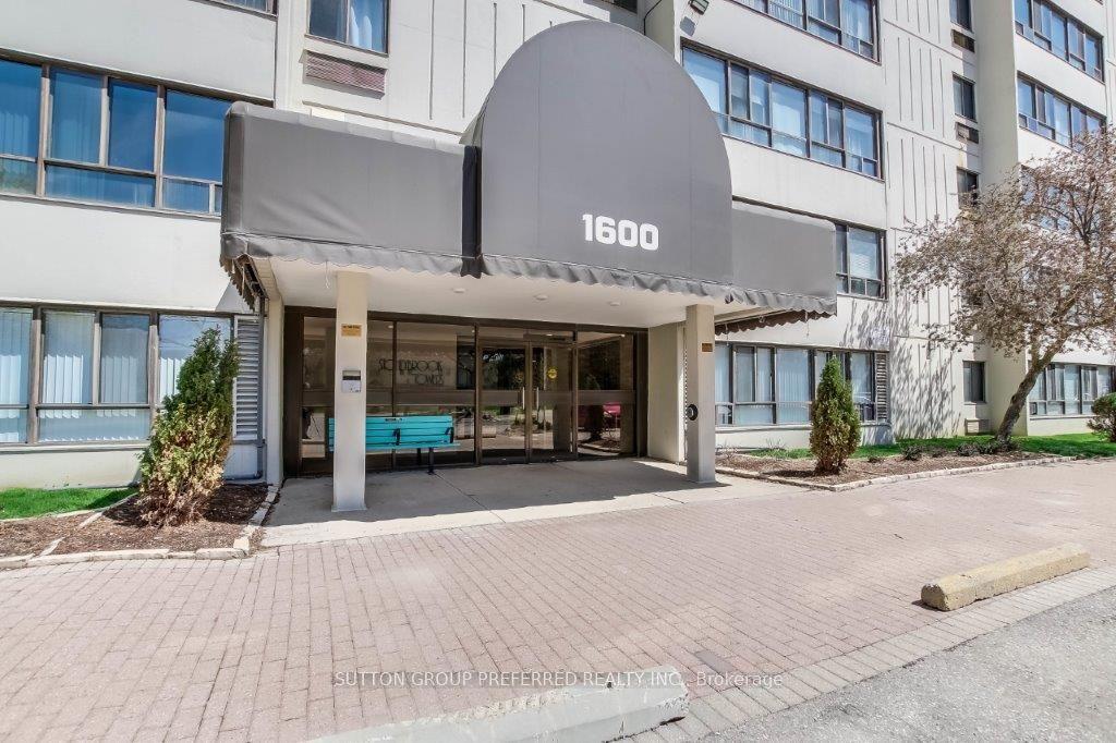 1600 Adelaide Street N, Unit 605 — photo 1