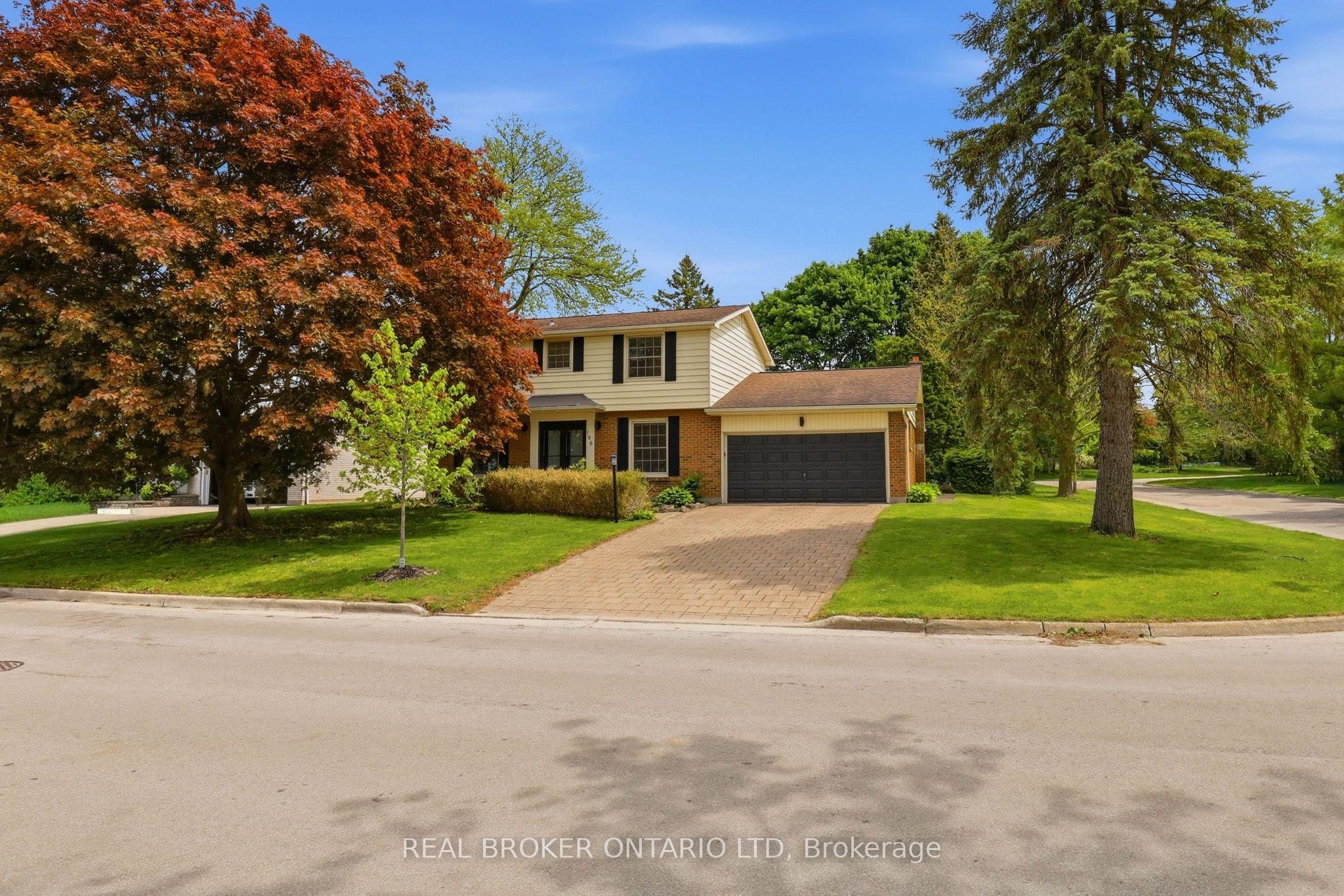 196 Wychwood Park — photo 1