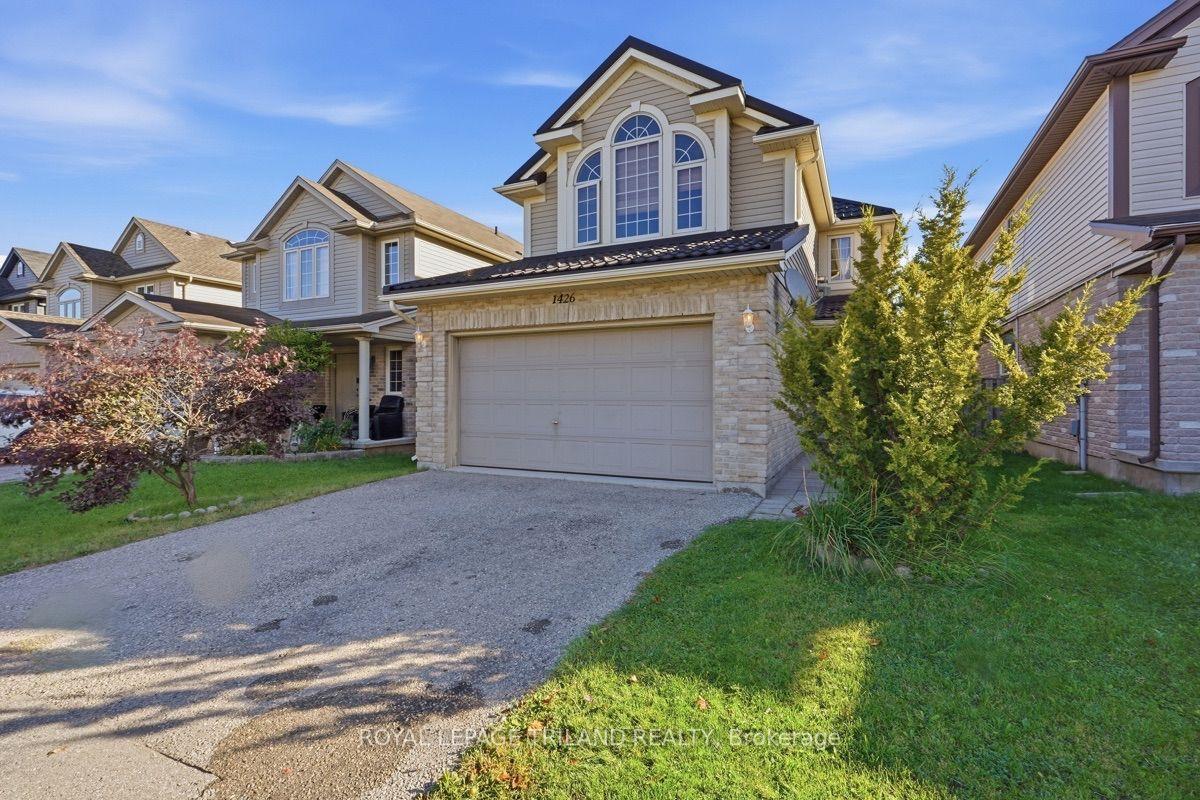 1426 Mickleborough Drive — photo 1